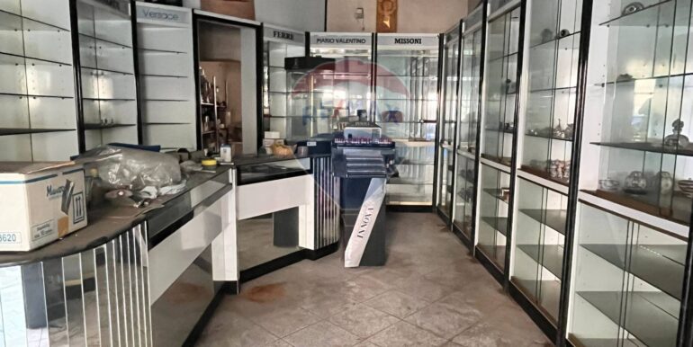 20251116181419-997875-5