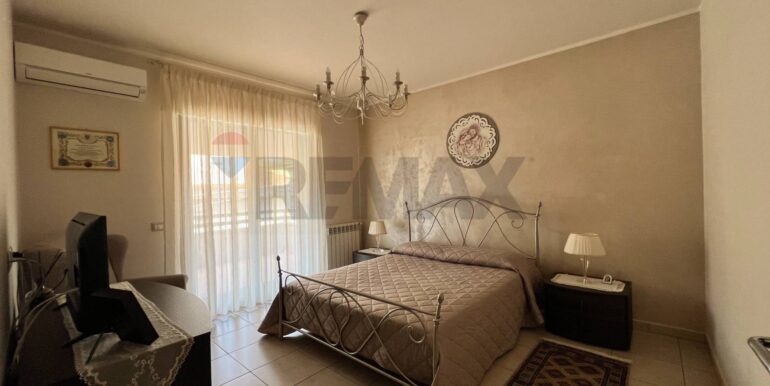 20251116193517-1000952-20