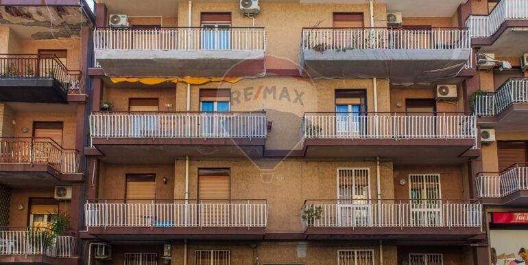 20251116210030-1000948-5