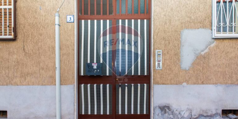 20251116210036-1000948-7