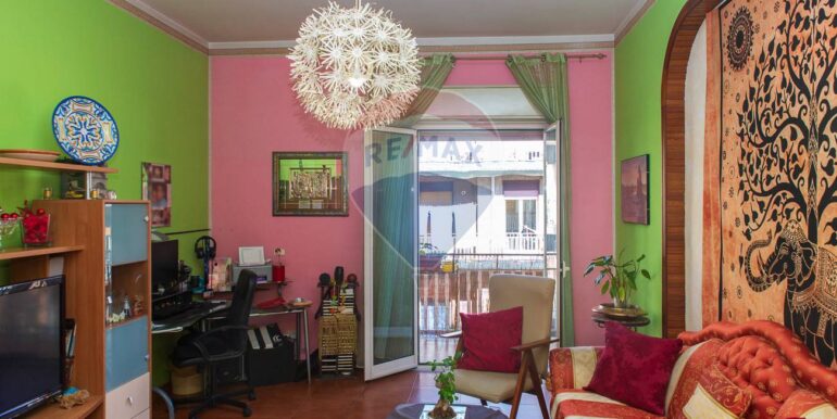 20251116210046-1000948-11