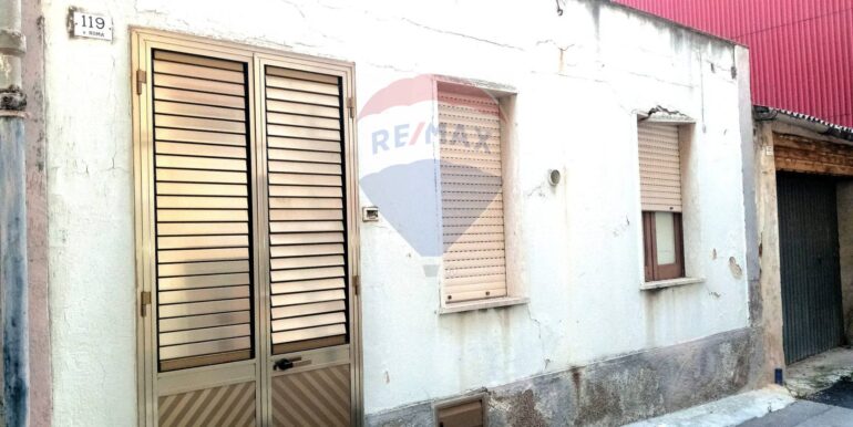 2025111690608-999913-11