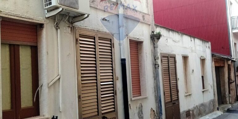 2025111691658-1000553-20