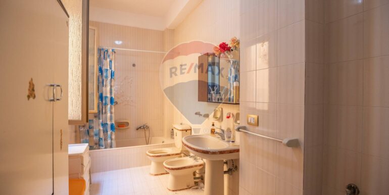 20251117100454-1000635-5