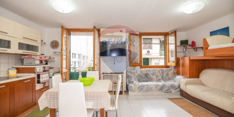 20251117161931-1001076-5