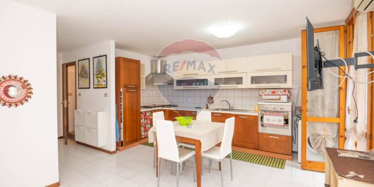 20251117161931-1001076-7