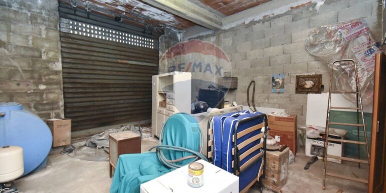 20251117173543-1001085-11