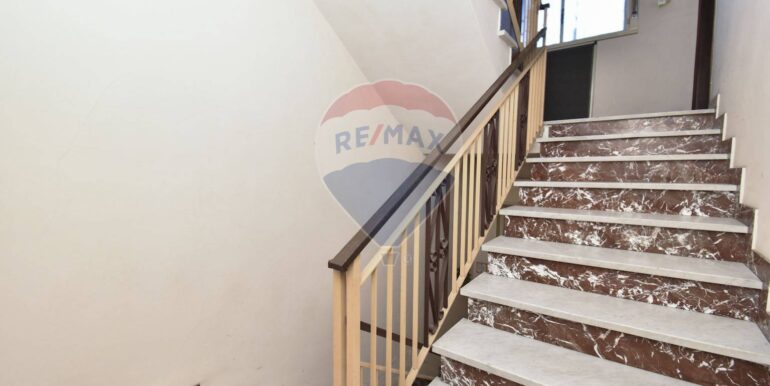 20251117173550-1001085-13