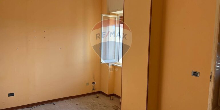 20251117211816-1001304-5