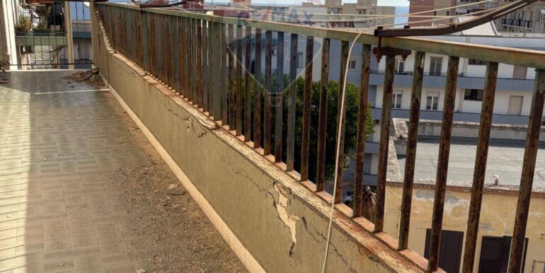 20251117211832-1001304-13