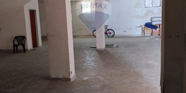 20251117231811-1001308-7