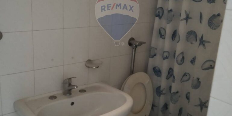 20251117231819-1001308-11