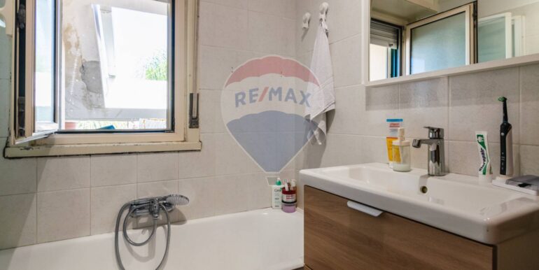 20251118102247-999179-9