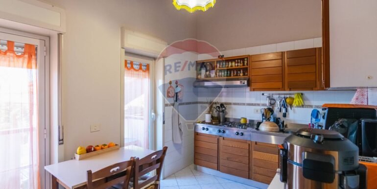 20251118102315-999179-18