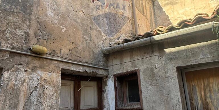 20251118110736-1001396-17