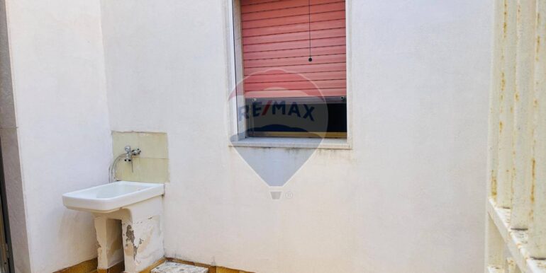 20251118110846-1001399-12