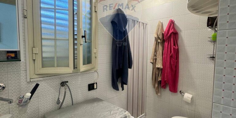 20251118120626-1001422-9