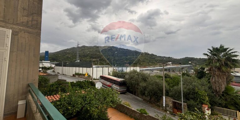 20251118134311-1001447-1