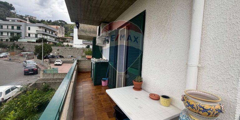 20251118134430-1001447-4