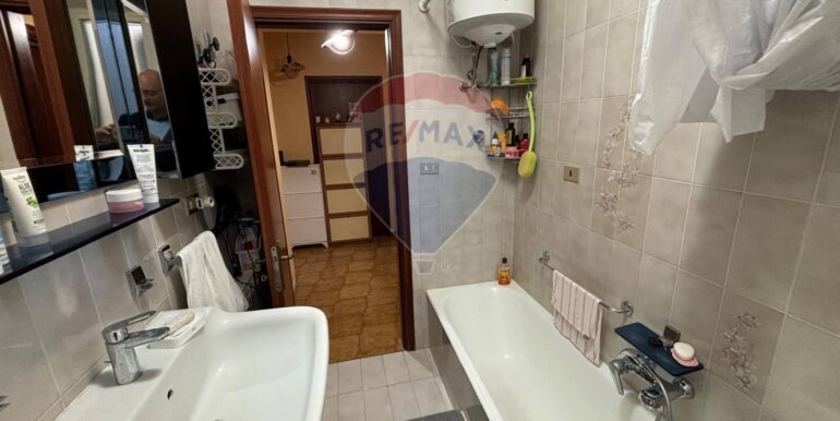 20251118134713-1001447-10