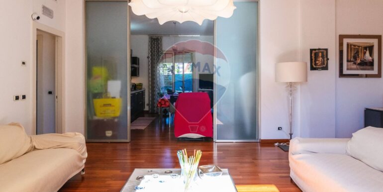 20251118210227-1002144-4