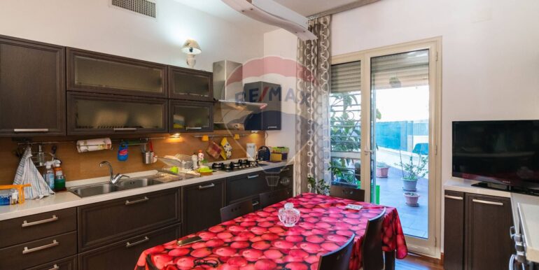 20251118210238-1002144-6