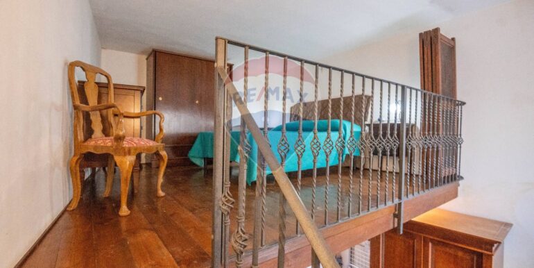 20251119111500-1000903-3