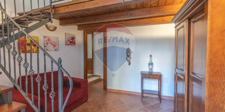 20251119111505-1000903-4