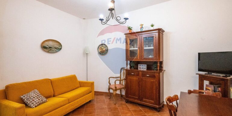 20251119111559-1000903-17