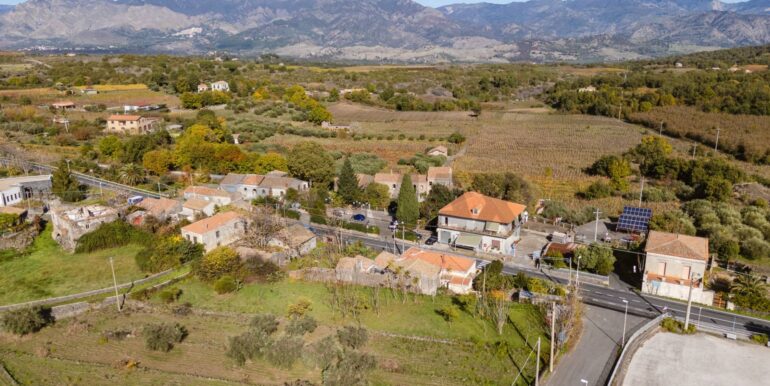 20251119121201-1002193-6