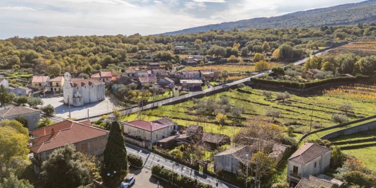 20251119121219-1002193-9