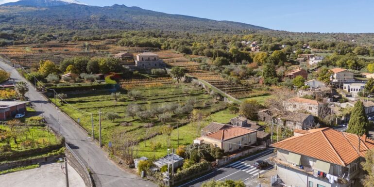 20251119121230-1002193-12