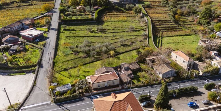 20251119121245-1002193-15