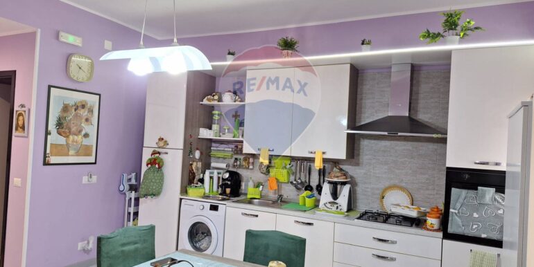 20251119123244-1002184-8