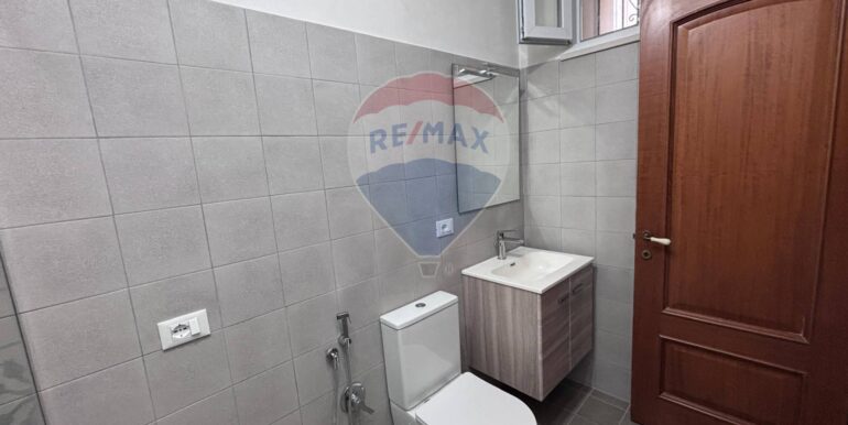 20251119153830-1002242-5