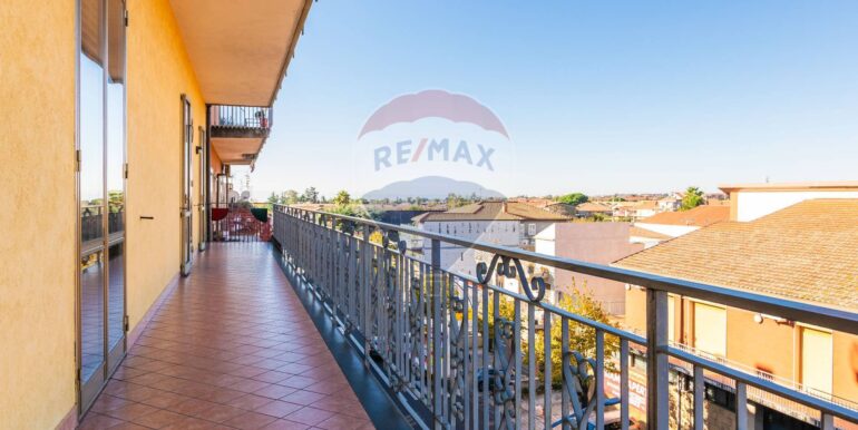 20251119163503-1002266-1