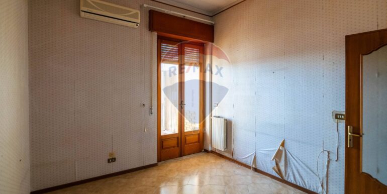 20251119163608-1002266-10