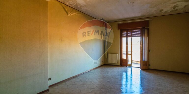 20251119163625-1002266-12