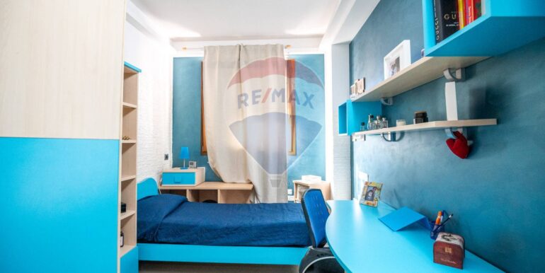 20251119170709-996866-3