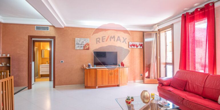 20251119170719-996866-7