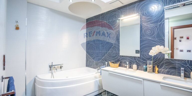 20251119170724-996866-9