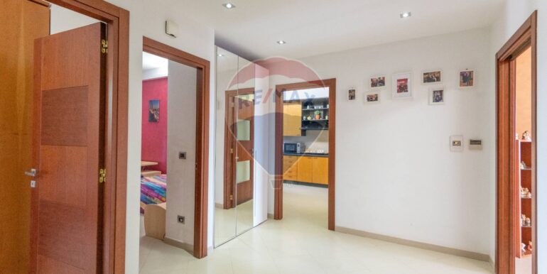 20251119170740-996866-15