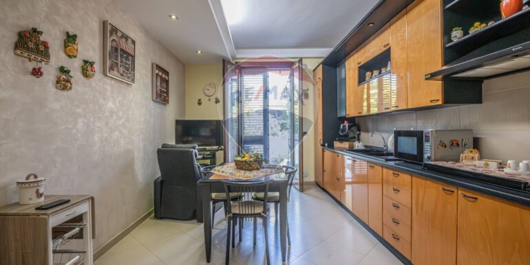 20251119170801-996866-22