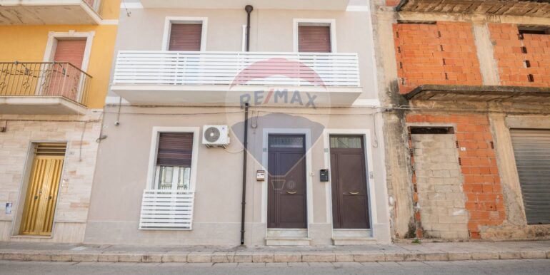 20251119175435-1002310-66