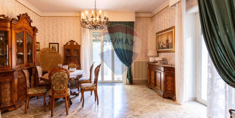 20251119184609-1000947-7