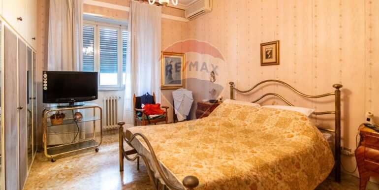 20251119184641-1000947-17