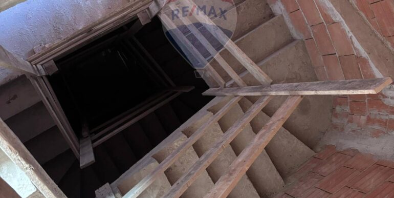 20251119205344-1002352-17