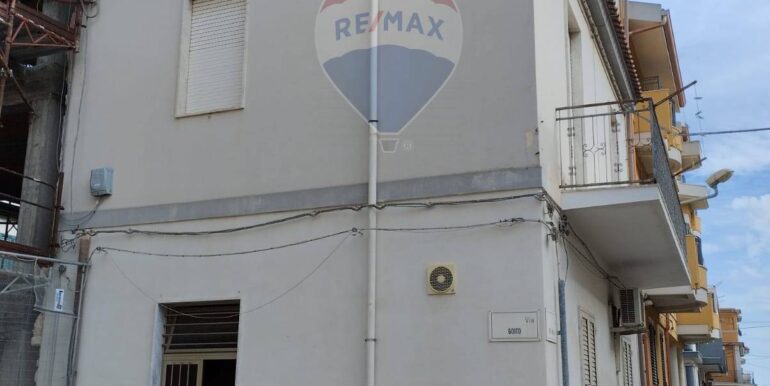 20251119215945-1002354-2