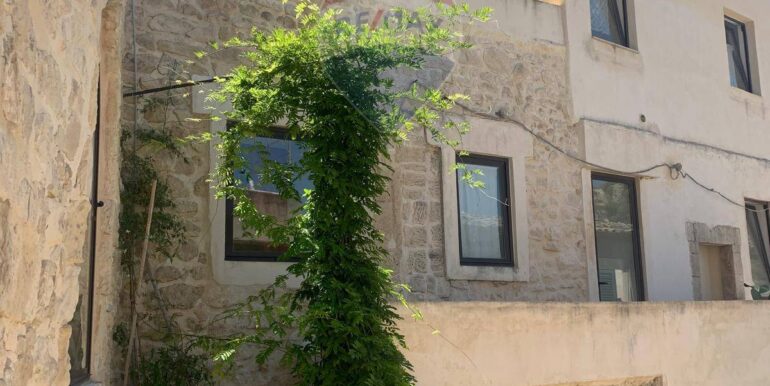 2025111922245-1002152-11