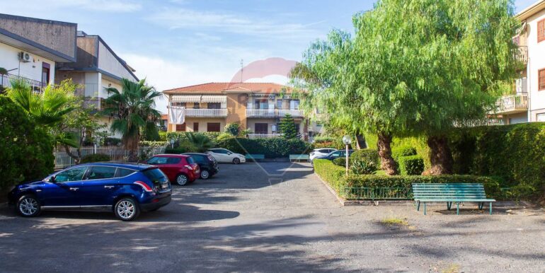 20251120161752-1000691-4